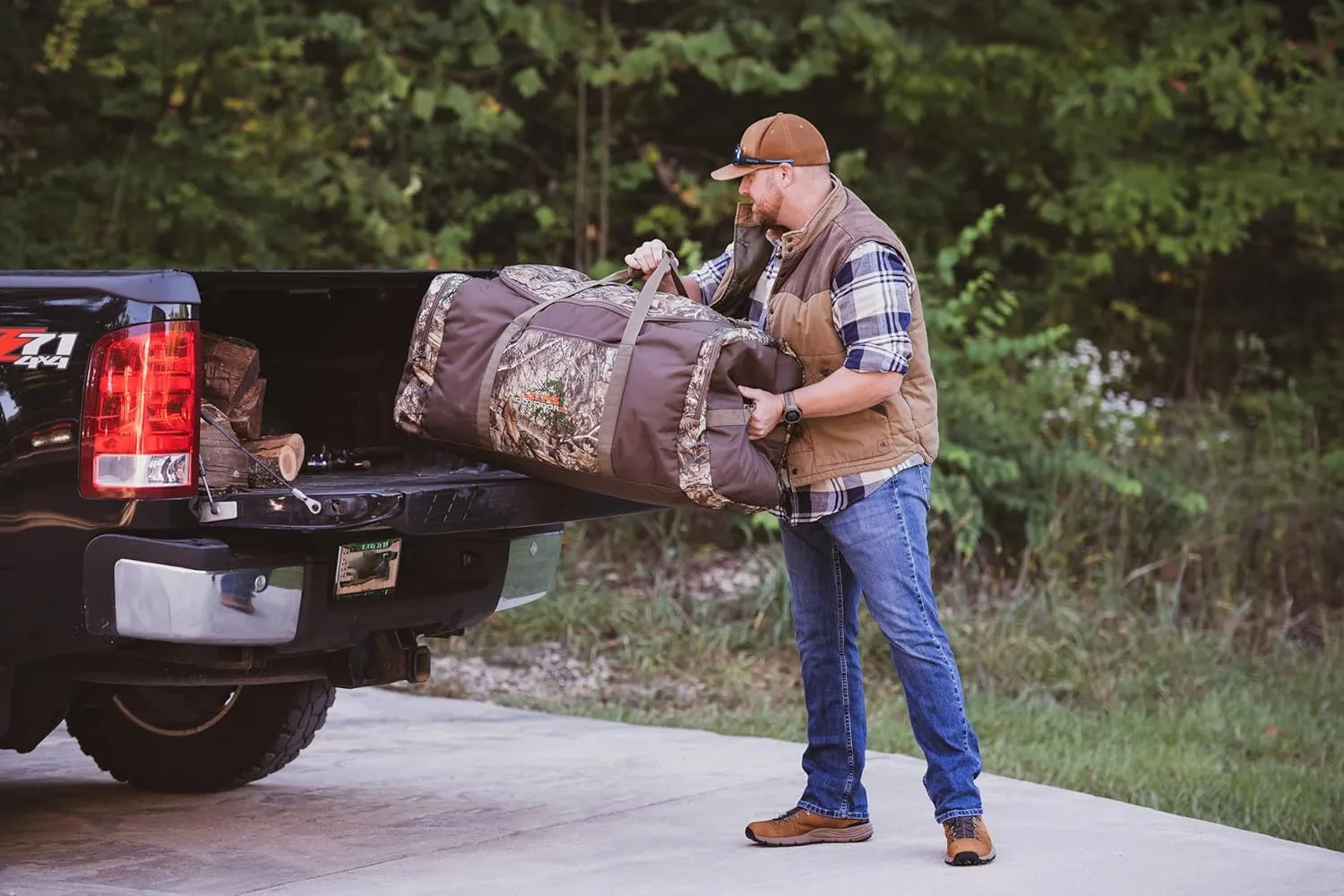ALPS OutdoorZ High Caliber Duffel, Durable Camo Travel Overnight Bag