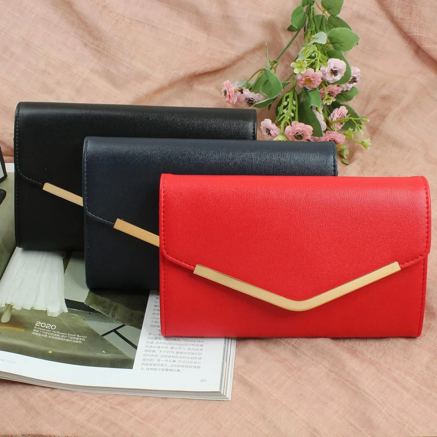Clutch Purse Evening Bag for Women，Envelope Handbag With Detachable Chain