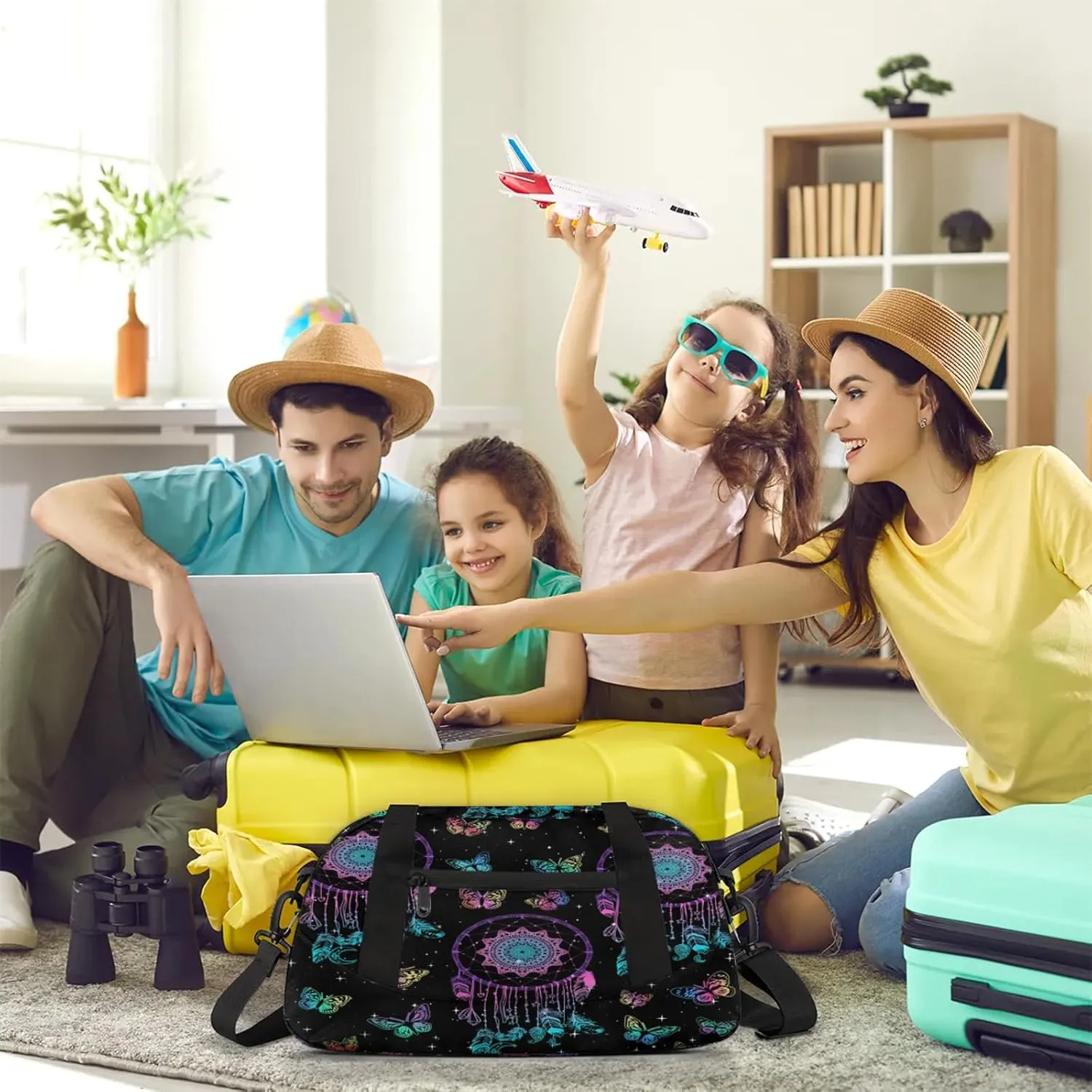 Ethnic Tribe Dreamcatcher Kids Duffel Bag Lightweight Waterproof Sports Gym Bag with Front Zipper Pocket Foldable Weekender Overnight Bag for School Practice Gymnastic Ballet