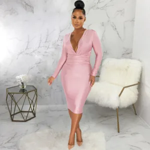 Glamorous Shiny Long-Sleeve V-Neck Bodycon Dress for Effortless Sophistication