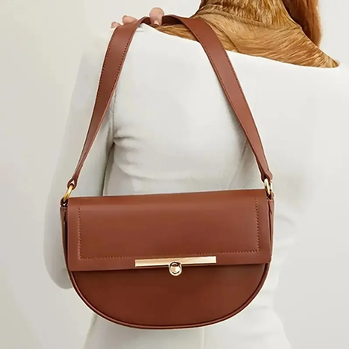 Gold Beam Twist Bag Clasp