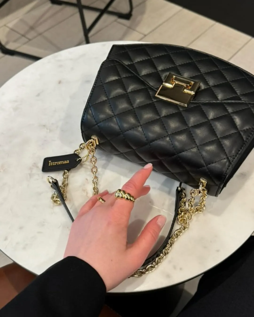 'Graceful Queen' Elegant Women's Fashion Handbag, Stylish Shoulder Bag, Top Handbags, Versatile Crossbody Bag