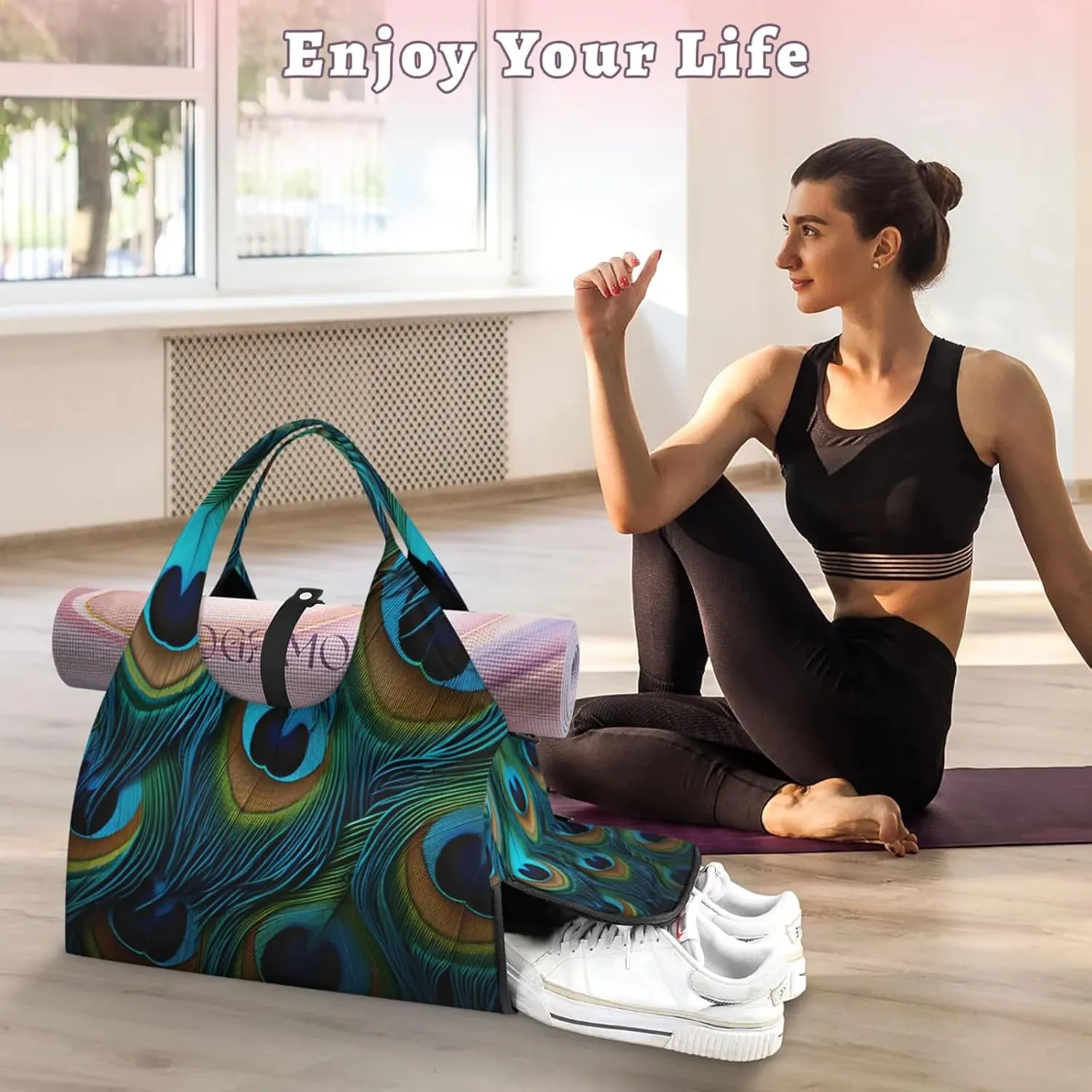 Gym Bag for Women Attractive Peacock Feathers Duffel Bag with Shoe Compartment and Yoga Mat Holder Portable Weekender Bags Travel Tote Bags
