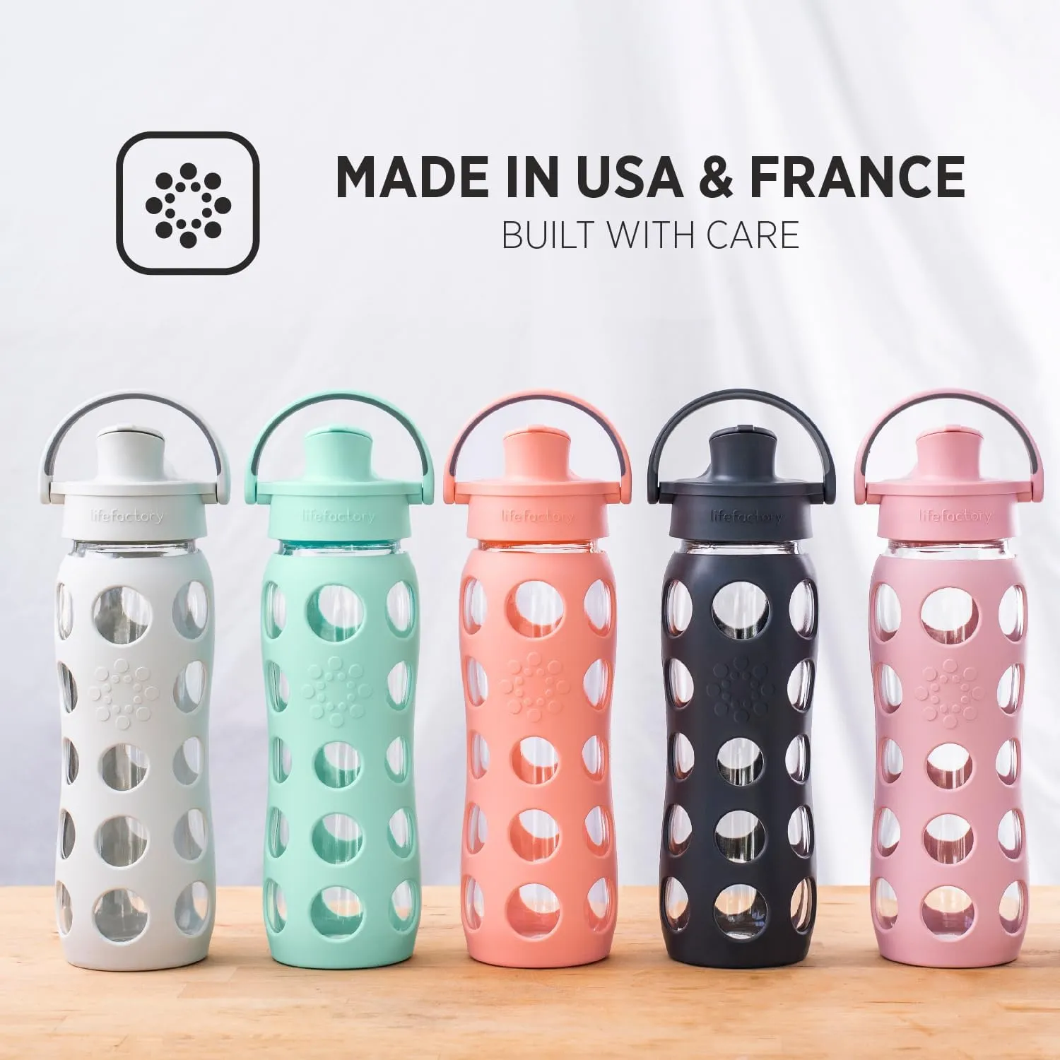 Lifefactory 22-Ounce Glass Water Bottle with Active Flip Cap and Protective Silicone Sleeve, Desert Rose