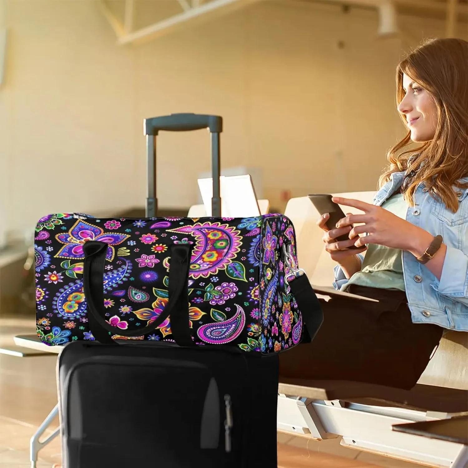 Paisley Floral Boho Travel Bag for Men Women, Gym Duffle Bags for Travel, Carry On Luggage Bag, Weekender Overnight Workout Bags