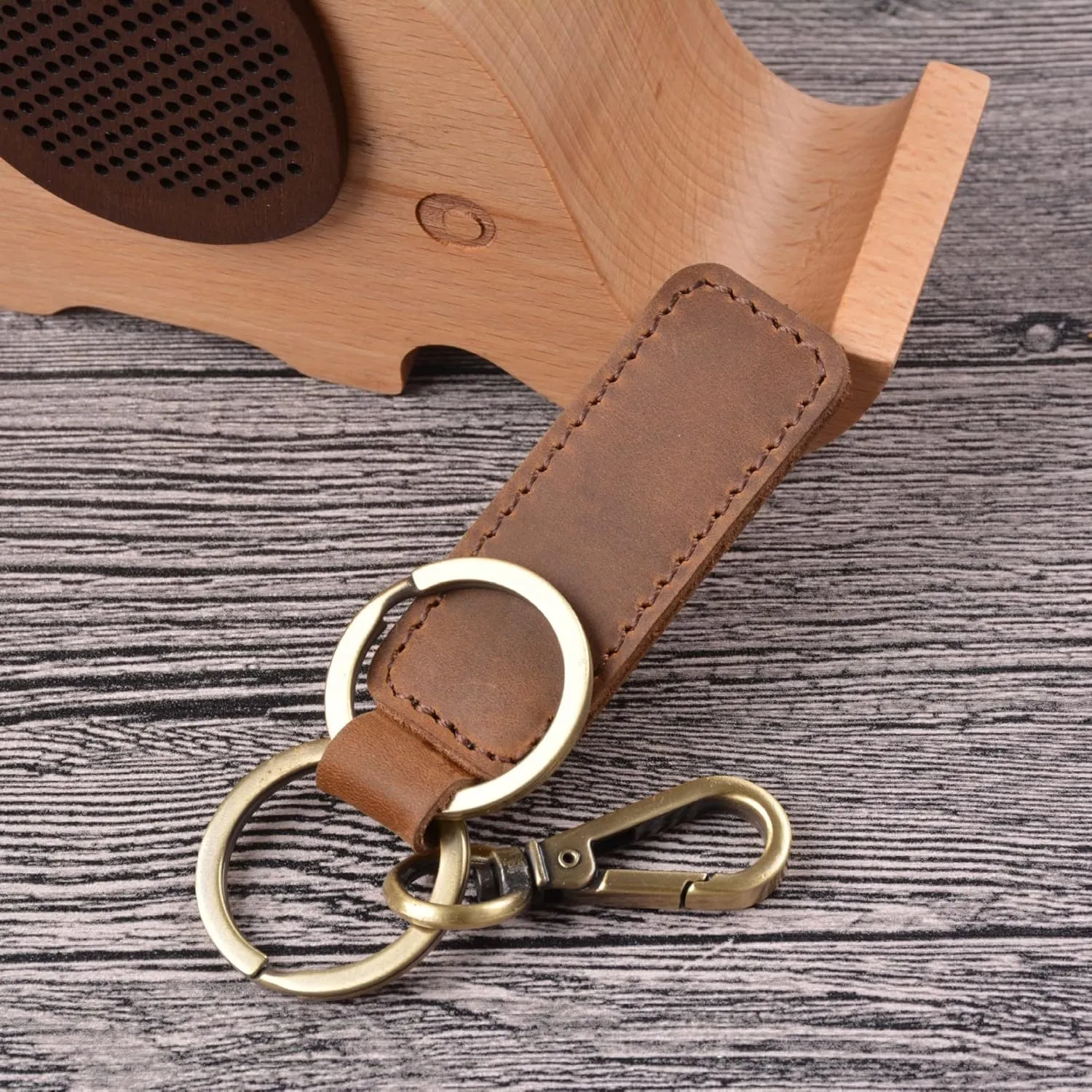 Personalized Leather Custom Keychain Engraved Name Keychain with Double Ring for Men and Women