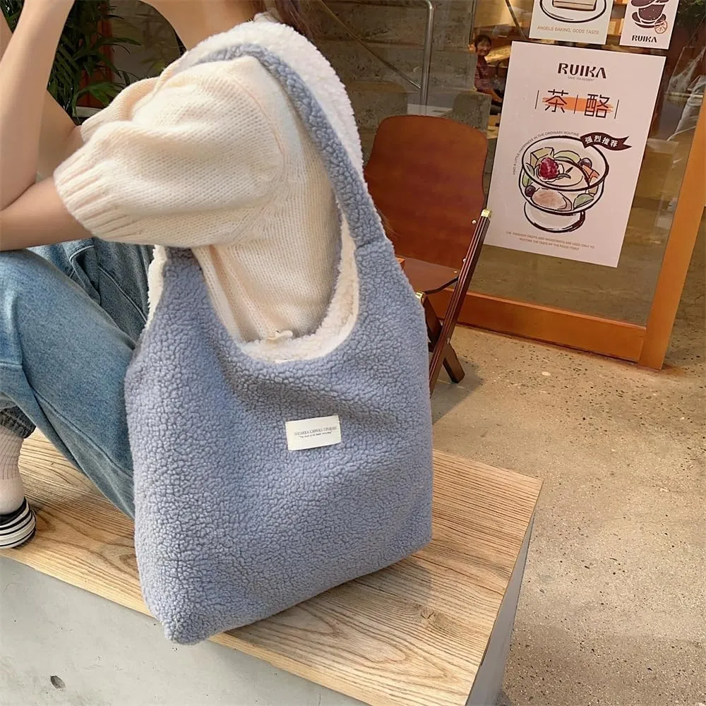 Plush Clutch Bag Lamb Wool Two Tone Handbag Totes Tote Bag Vest Pocket Dual Use Shoulder Bag