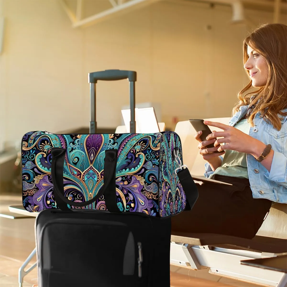 Purple Turquoise Paisley Travel Duffel Bag for Women Men Small Sport Gym Bag Waterproof Weekender Overnight Bag Lightweight Carry on bag Foldable Gym Bag for Training Swim Yoga Traveling Handbag