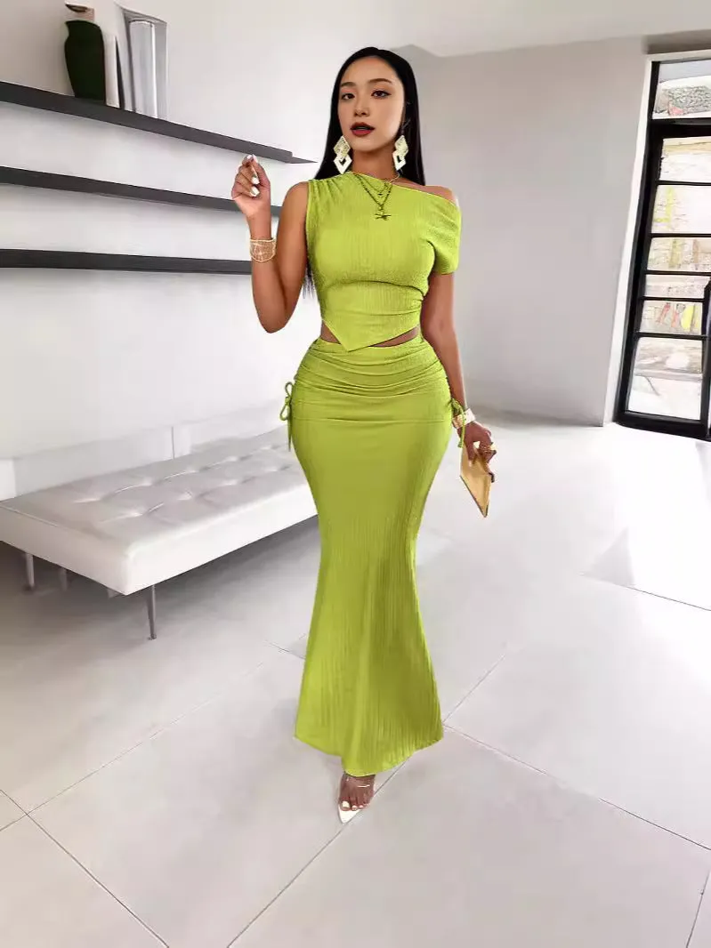 Sophisticated Glamour One-Shoulder Pleated Two-Piece Fishtail Skirt Set
