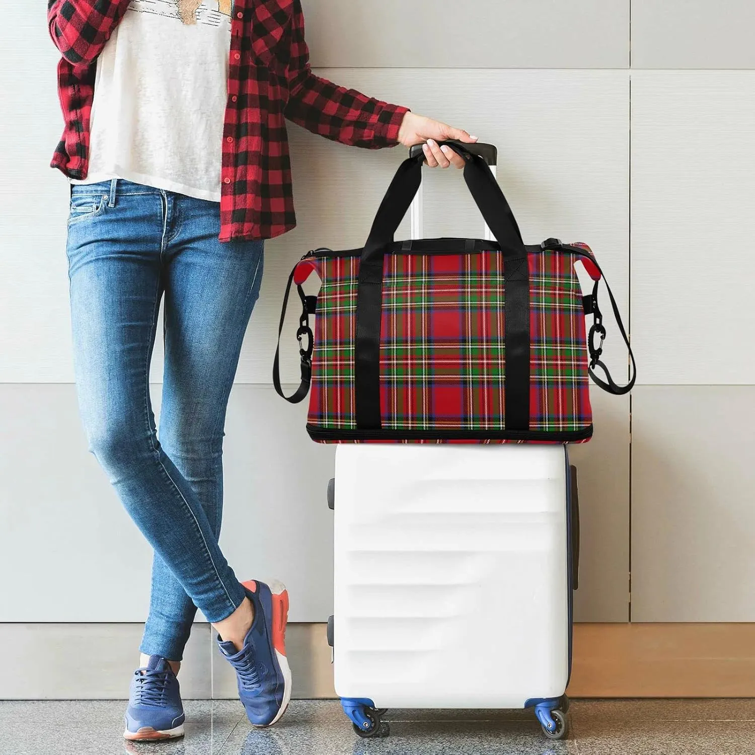 Stewart Tartan Plaid Red Gym Bag for Women Men Travel Duffel Bag with Shoe Compartment Carry On Weekender Overnight Bags for Hospital Gym Travel