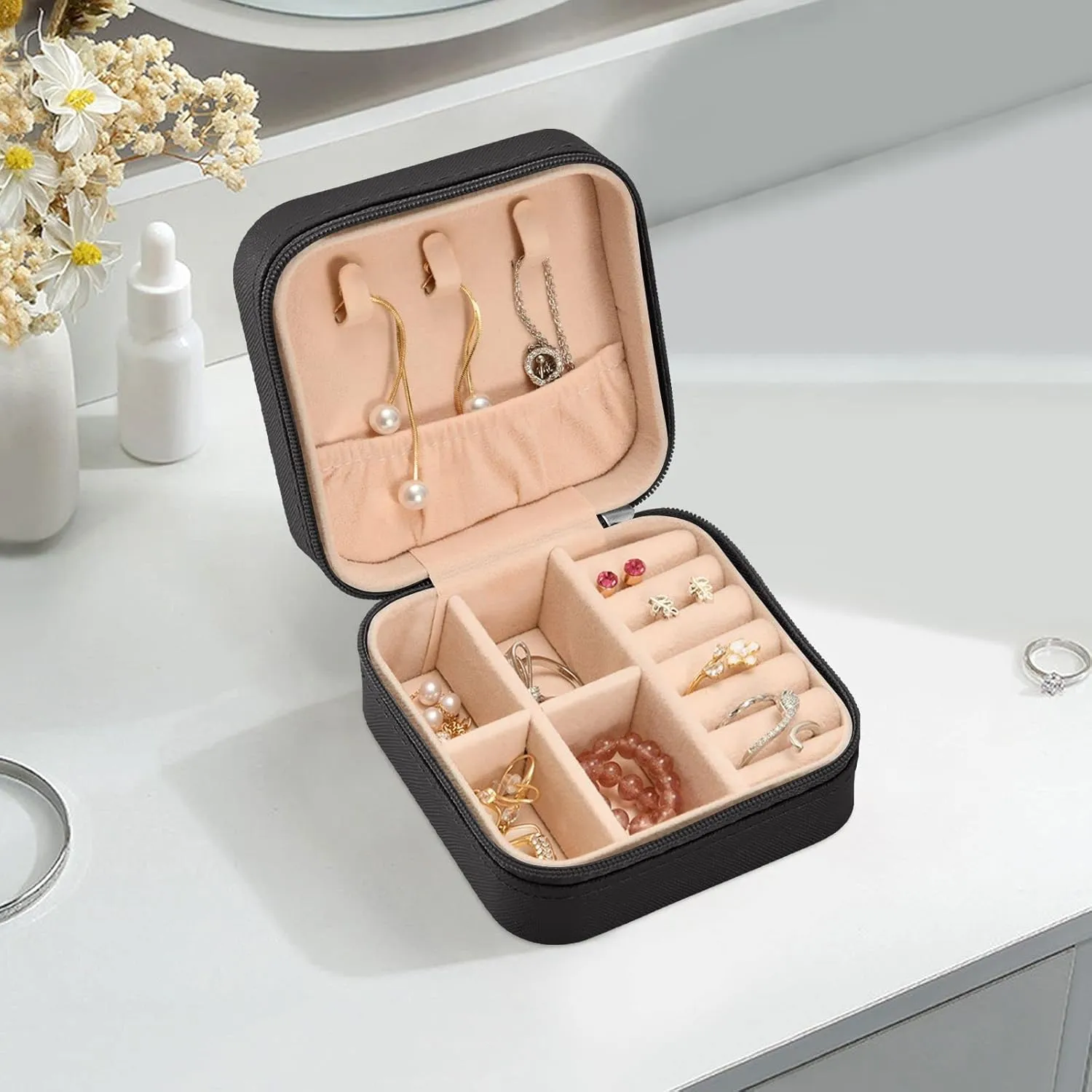 SUABO Jewelry Box Necklace Ring Storage Organizer Mini Jewelry case Earrings Leather Jewelry Travel Organizer for Women Girls Girlfriend Wife Gift Daisy Blue