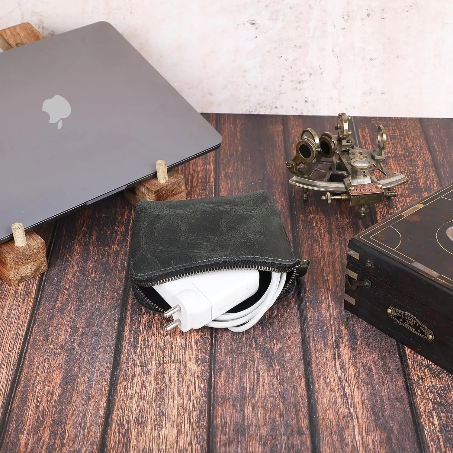 The Antiq Leather Cosmetic Bags Make Up Bags for Women - Handmade Makeup Case Small Makeup Bags Jewelry Coin Pouch, Toiletry Bag for Men, Travel Cosmetic Pouch For Purse- Forest Green