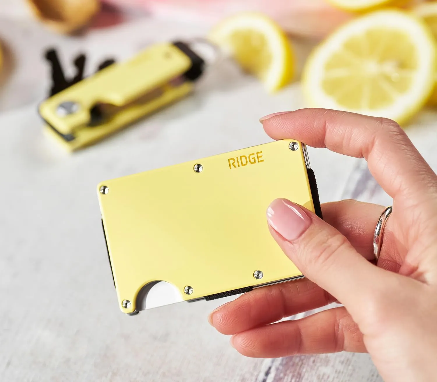The Ridge Minimalist Slim Wallet For Women - RFID Blocking Front Pocket Credit Card Holder - Metal Wallet For women With Money Clip