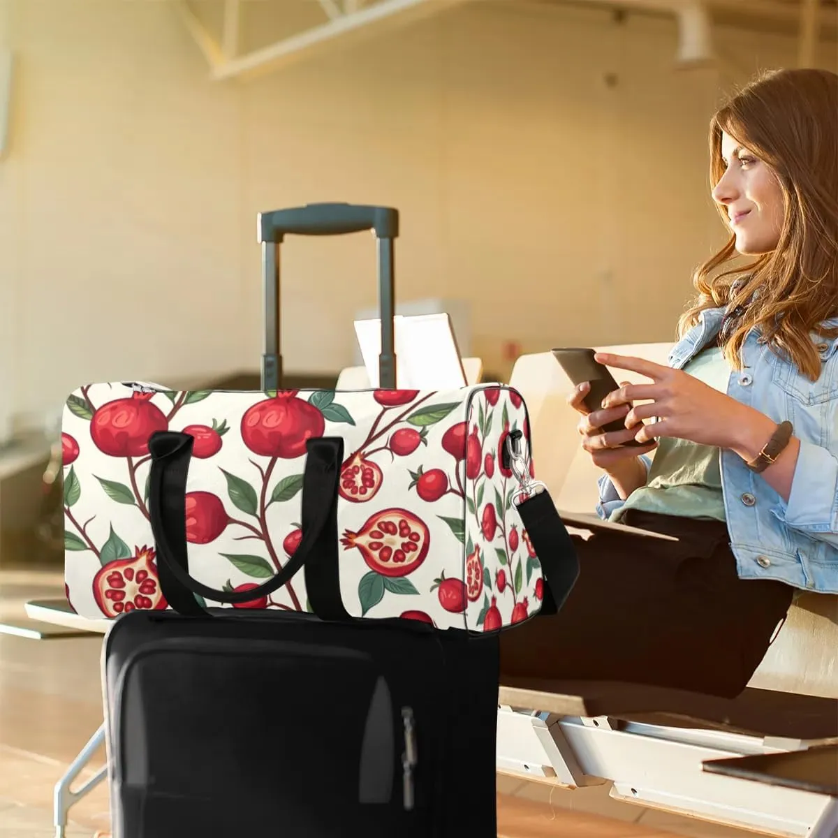 Travel Duffle Bag Pomegranates Theme Gym Bags for Men Women Travel Duffel Bags with Adjustable Shoulder Strap Carry On Weekender Bag
