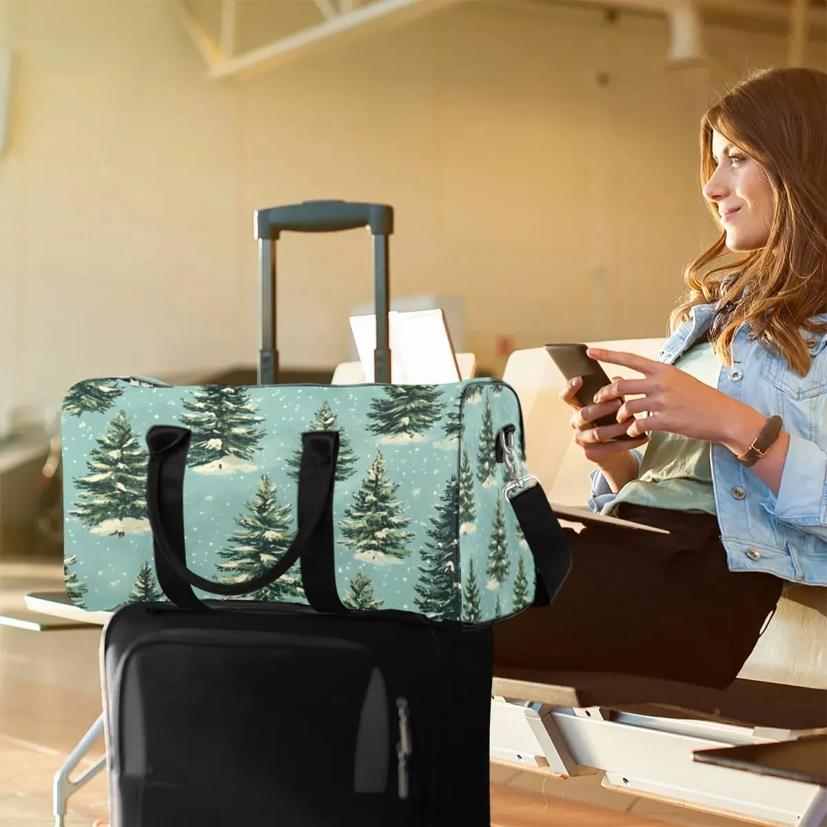 Travel Duffle Bag Snow Pine Trees Gym Bags for Men Women Travel Duffel Bags with Adjustable Shoulder Strap Carry On Weekender Bag
